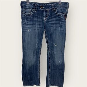 Silver Jeans Tuesday Capri Distressed - Size W29